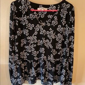 LOFT Gray and White Peplum Top with Blouse Sleeves